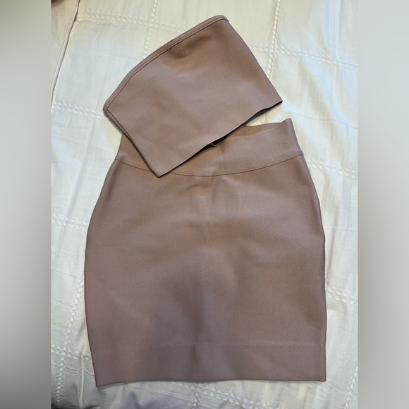 two piece rose pink dynamite set - Picture 1 of 1